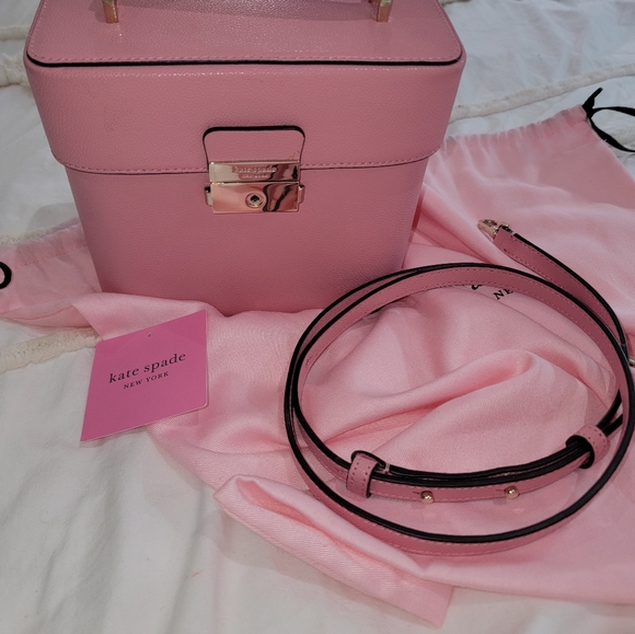 BARBIECORE Pink Kate Spade small crossbody satchel - Picture 1 of 5